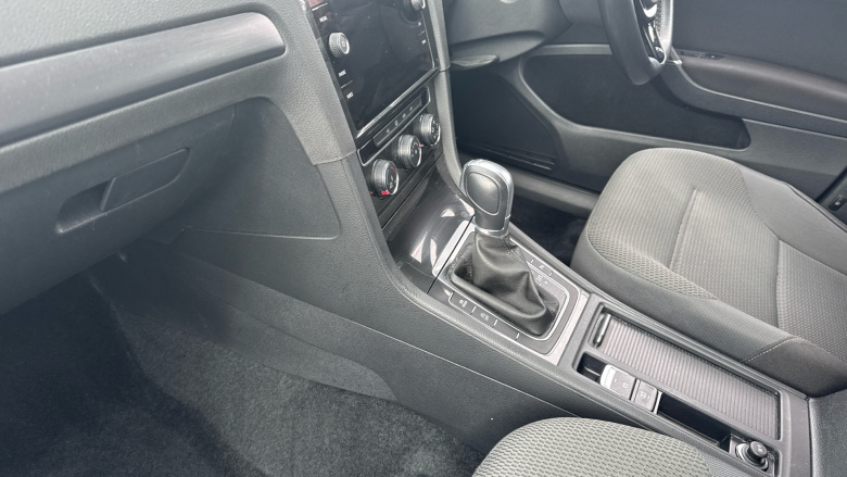 Volkswagen Golf 1.4 TSI SE [Nav] 5dr DSG Petrol Hatchback